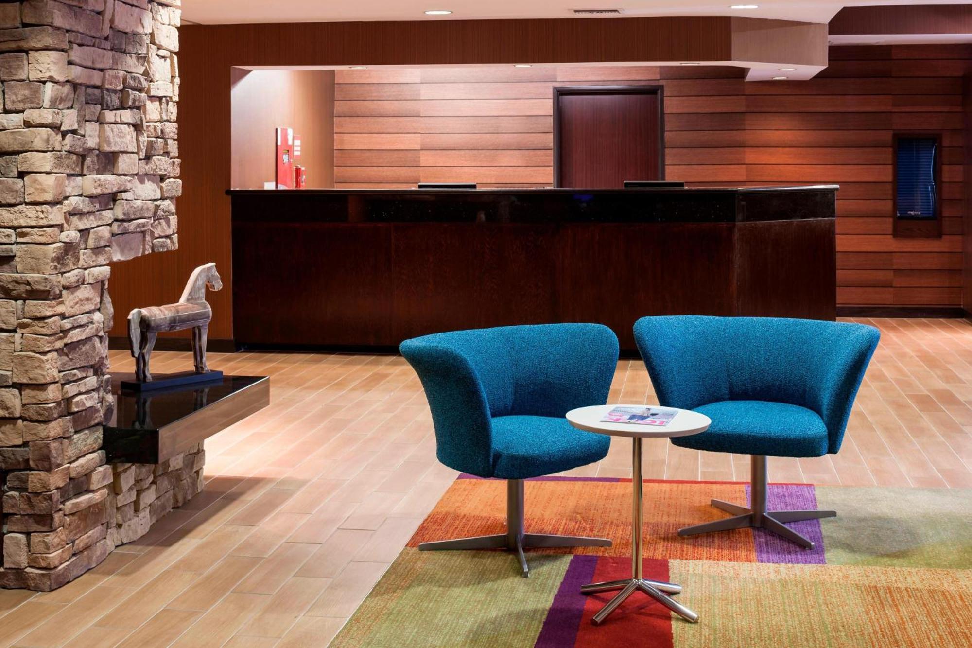 Fairfield Inn By Marriott Santa Clarita Valencia Exterior photo